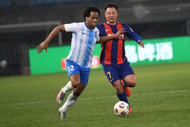 西甲-拉菲尼亚双响德容破门 巴萨5-1马略卡